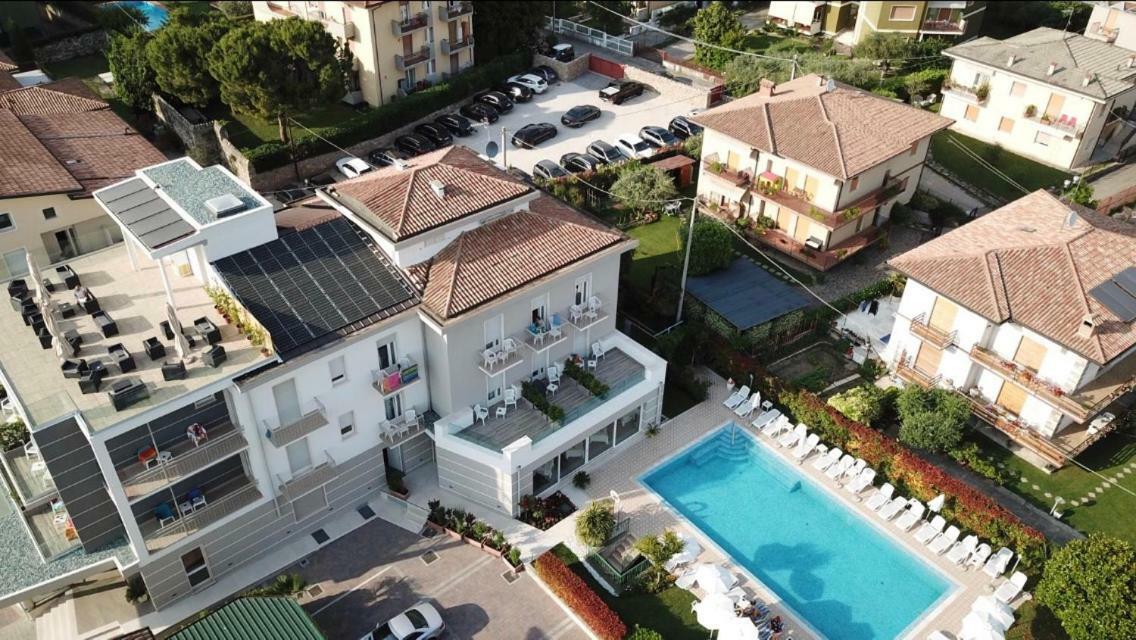 Hotel Paradiso 巴多利诺 外观 照片